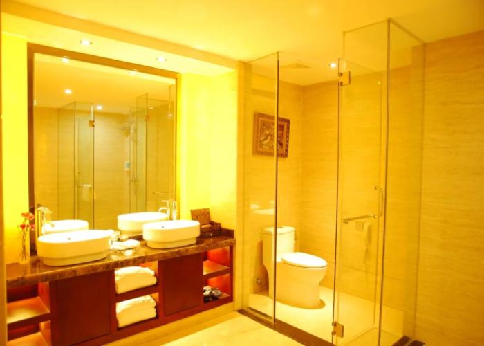Baihai Holiday Inn