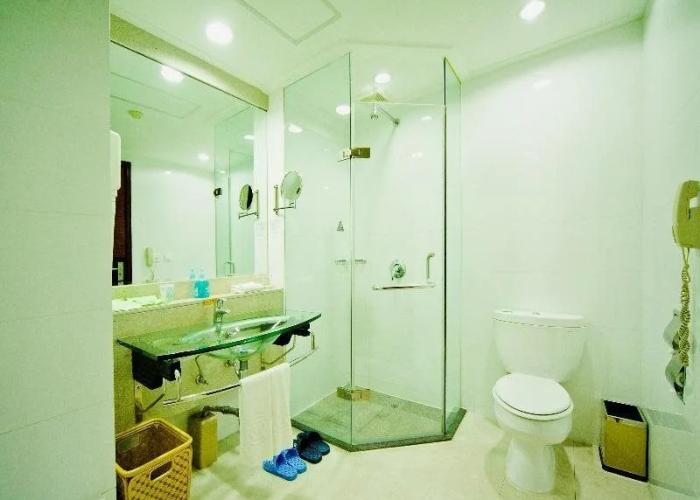 Emeishan Huasheng Hotel