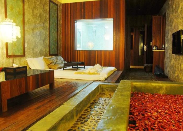 Mount Emei Jadeite Resort