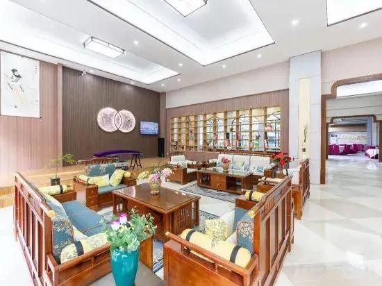 Yunshu Guyue Tangchi Hotel