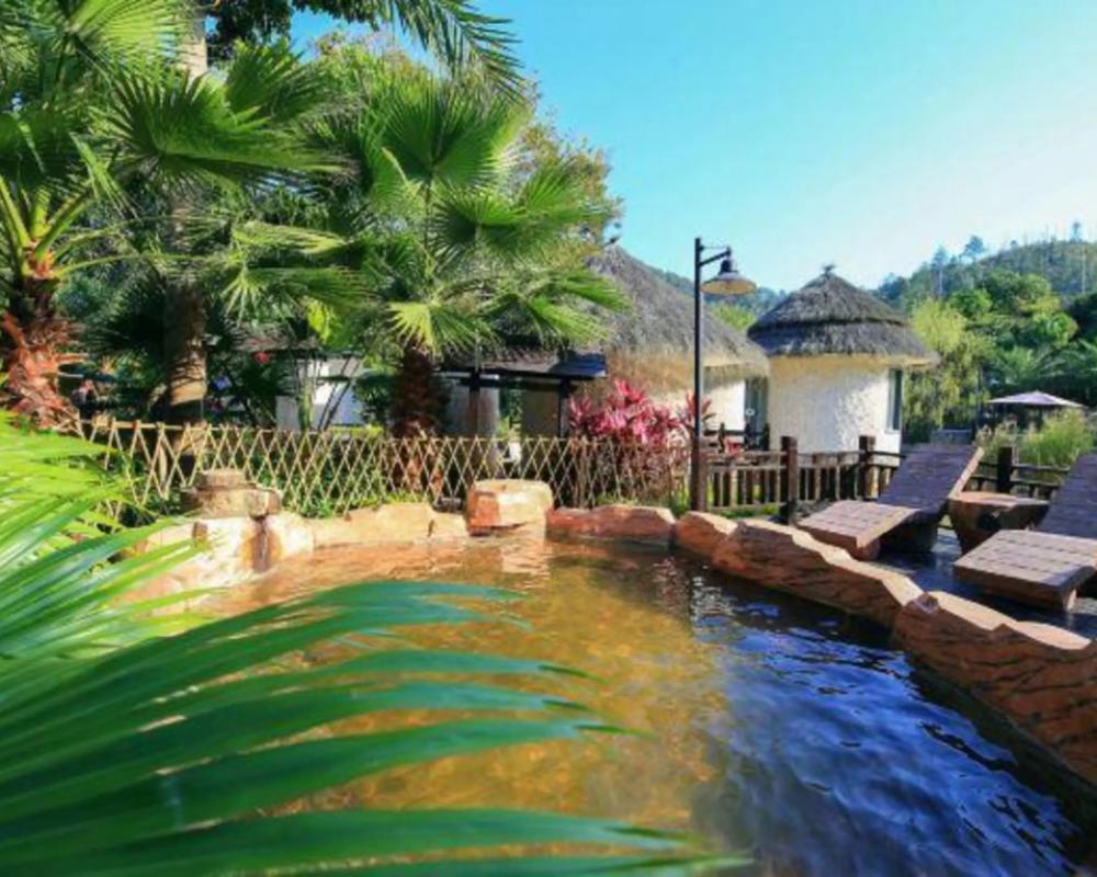 Yongding Tianzi Hot Spring Holiday Resort Longbowan Hotel