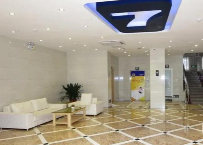 7 Days Inn Longyan Zhongshan Road Walking Street B