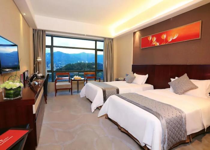 Ramada By Wyndham Longyan