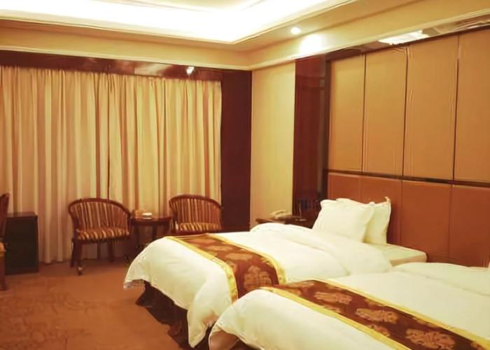 Huahai Hotel