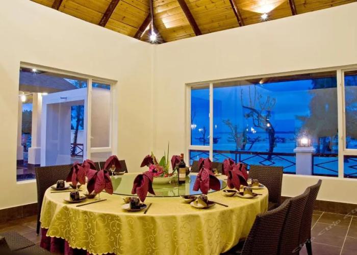 Romantic Coast Resort Maoming