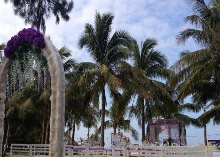 Romantic Coast Resort Maoming