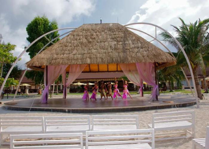 Romantic Coast Resort Maoming