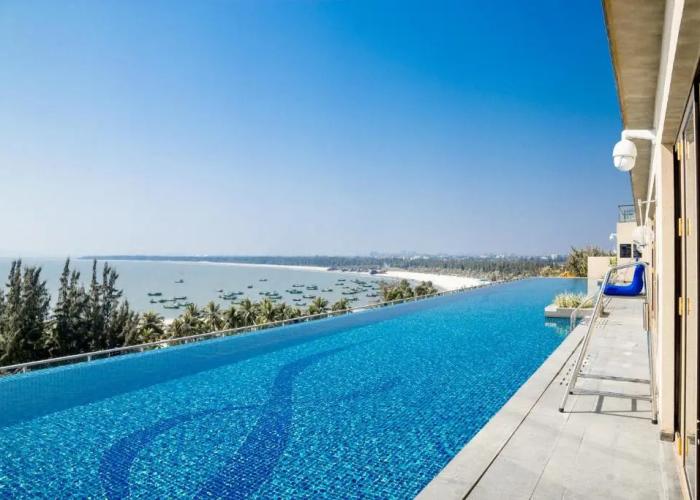 Sheraton Maoming Romantic Beach Resort