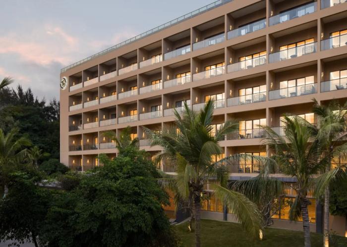 Sheraton Maoming Romantic Beach Resort