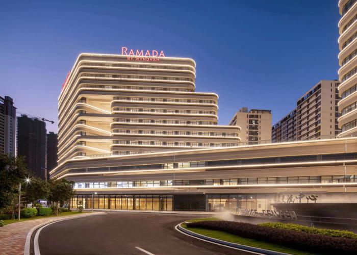 Ramada By Wyndham Maoming Dianbai