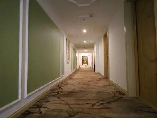 Lantai Hotel