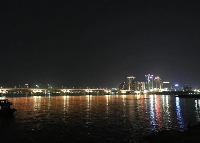 Zhenghao Business Hotel