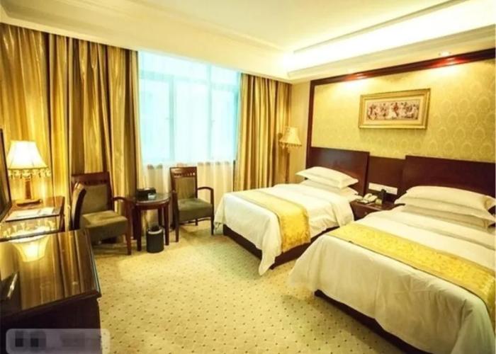 Vienna Hotel Qingyuan Lianjiang Road