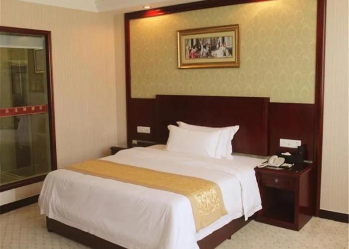 Vienna Hotel Qingyuan Lianjiang Road