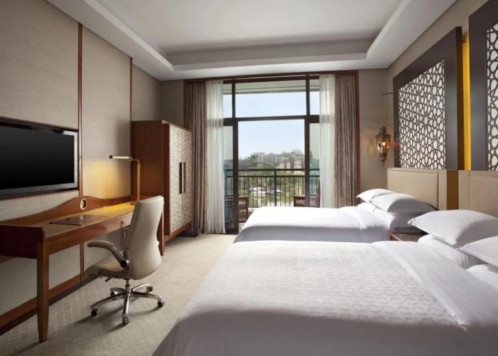 Sheraton Qingyuan Lion Lake Resort