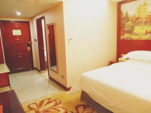 Vienna International Hotel Zhangshu Site