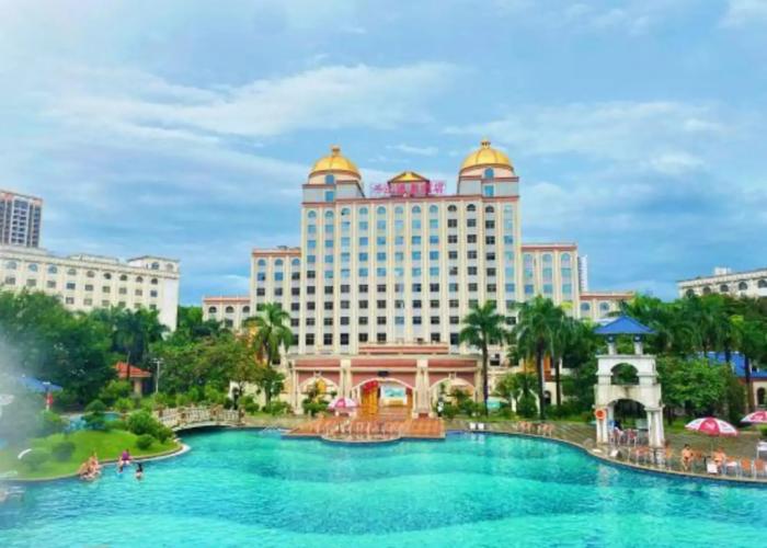 Qianjiang Hot Spring Hotel