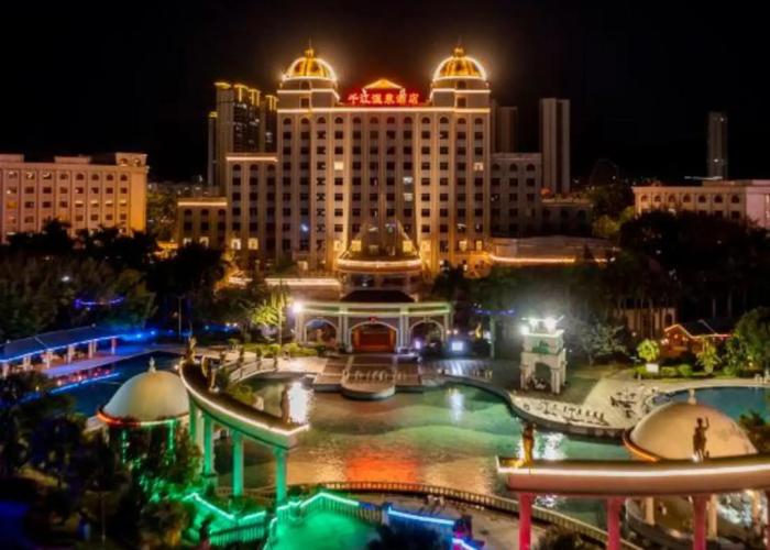 Qianjiang Hot Spring Hotel