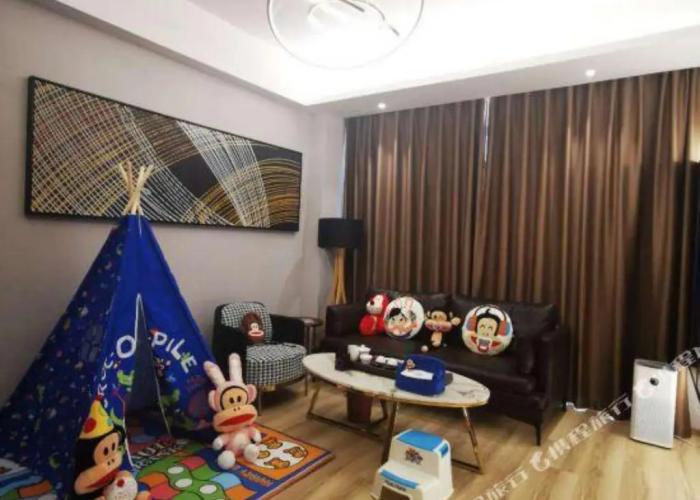 In City Hotel（Meizhou Wanda）