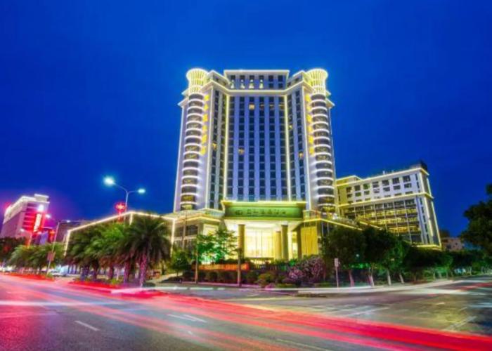 Baofeng Hot Springs Hotel