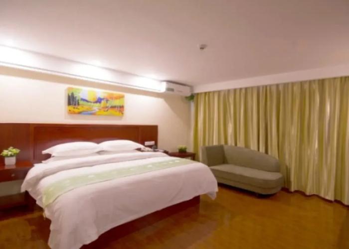 GreenTree Inn ShanDong ZiBo LinZi People Square Long-term Bus Station East Express Hotel