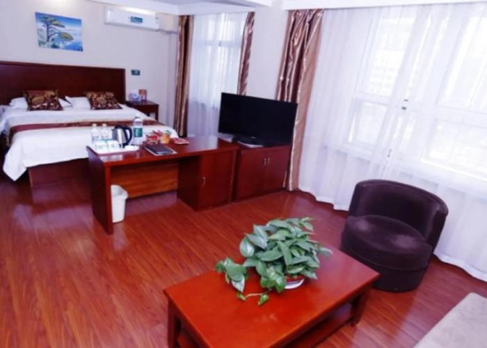GreenTree Inn ShanDong ZiBo LinZi People Square Long-term Bus Station East Express Hotel