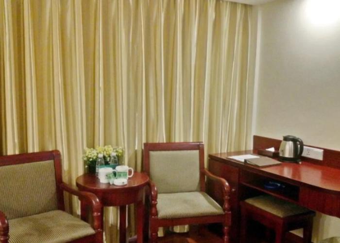 GreenTree Inn ShanDong ZiBo LinZi People Square Long-term Bus Station East Express Hotel