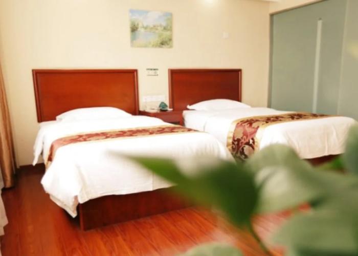 GreenTree Inn ShanDong ZiBo LinZi People Square Long-term Bus Station East Express Hotel