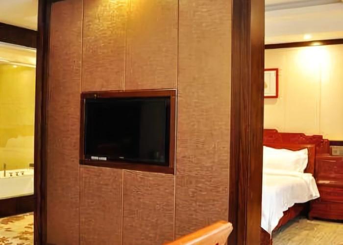 Qi Yue International Hotel
