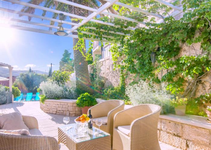 Mir Vami Sumartin Brac Island Villa