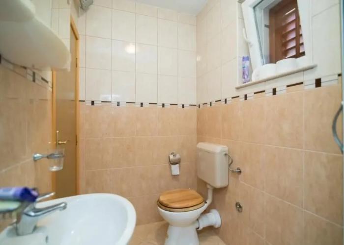 Apartments Longo