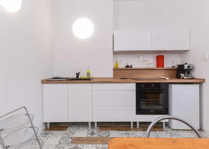 Two Bedroom Parensov Central Apartment