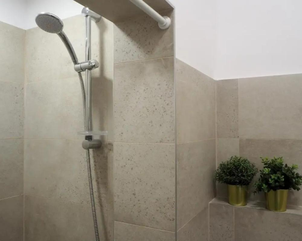 фото Caché ✦ Bright One-Bedroom Apartment in Sofia