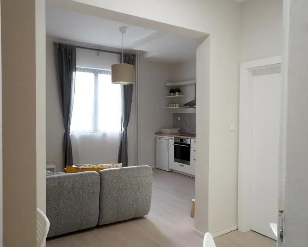 фото Caché ✦ Bright One-Bedroom Apartment in Sofia