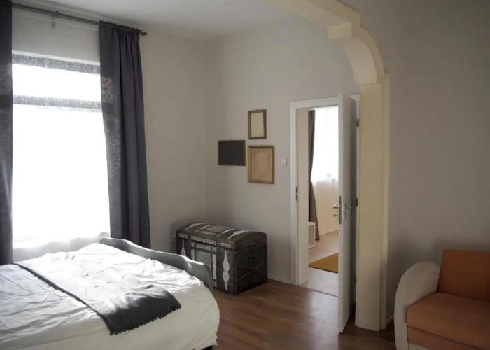 Caché ✦ Bright One-Bedroom Apartment in Sofia