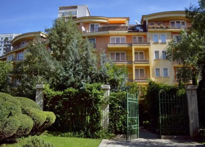 Aparthouse Borovo