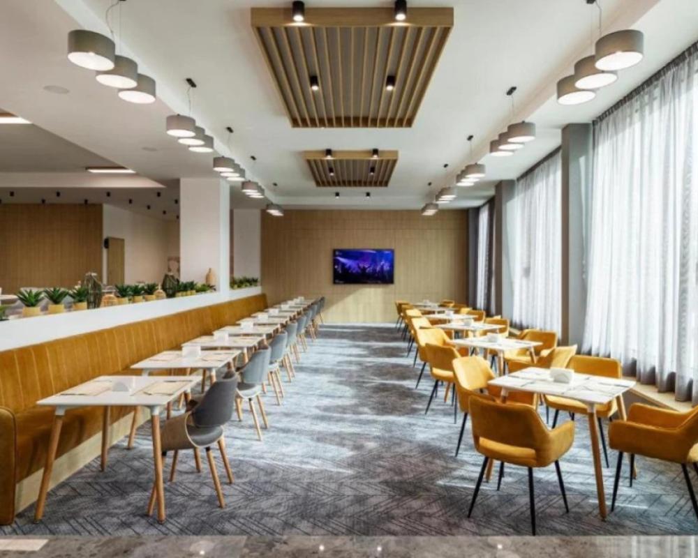 фото B1 City Hotel