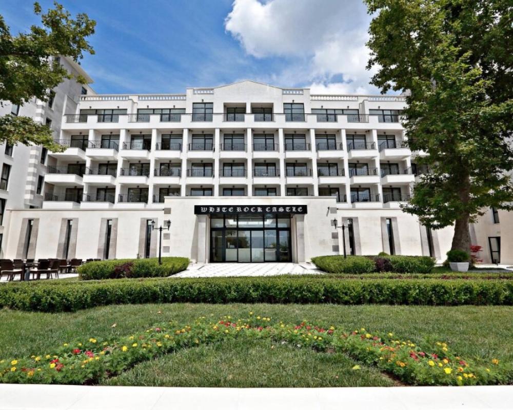 White Rock Castle Suite Hotel & SPA