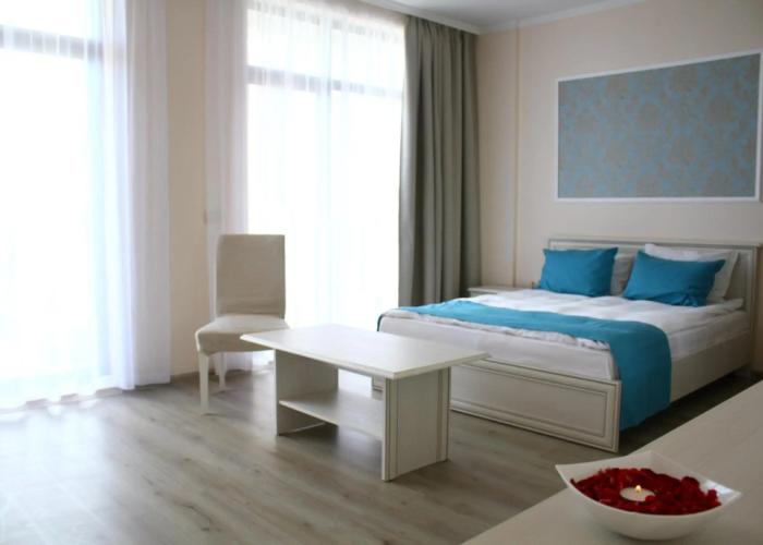 White Rock Castle Suite Hotel & SPA