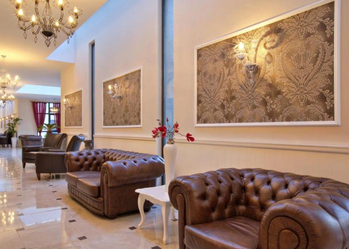 White Rock Castle Suite Hotel & SPA