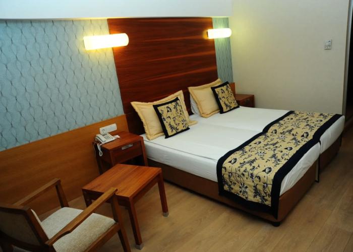 Trendy Side Beach (Adults Only, 16+)