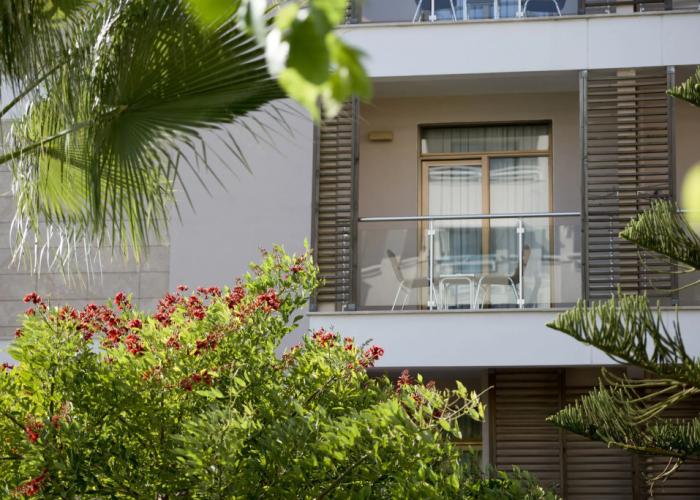 Trendy Side Beach (Adults Only, 16+)