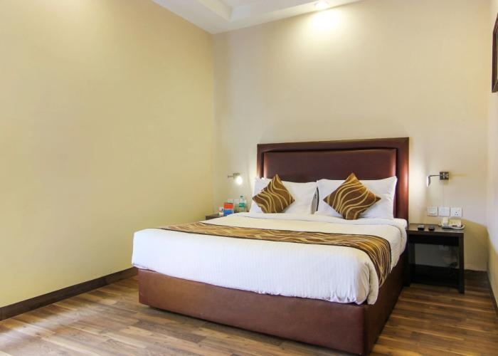 Vibe By The Lalit Traveller
