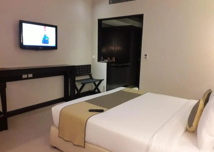 Goldfinch Hotel Delhi NCR