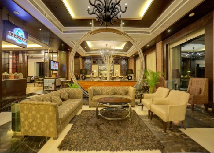 Goldfinch Hotel Delhi NCR