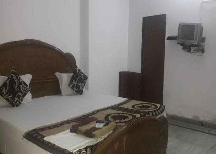 Rajdhani guest house