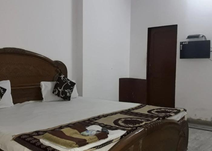 Rajdhani guest house