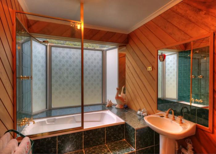Rosebank Cottage Collection