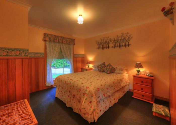 Rosebank Cottage Collection