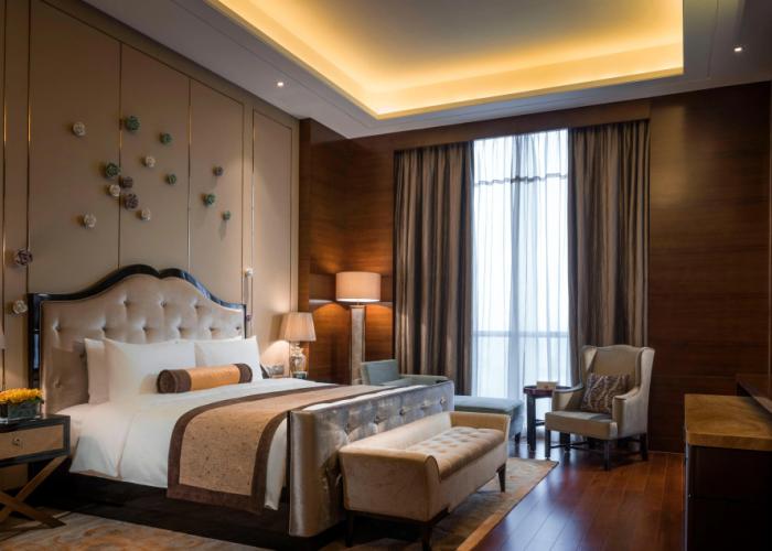 HUALUXE Hotels & Resorts Yangjiang City Center